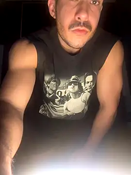 Snapshot of Darg98 chatting on September 22, 10:49 pm Darg98 online show from September 22, 10:49 pm