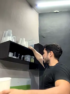 Snapshot of Darg98 chatting on September 12, 4:01 am Darg98 online show from September 12, 4:01 am