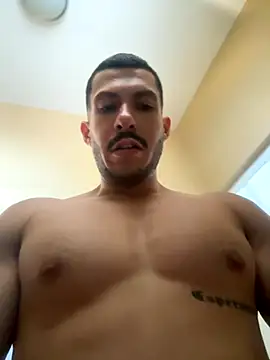 Snapshot of Darg98 chatting on November 4, 10:13 pm Darg98 online show from November 4, 10:13 pm