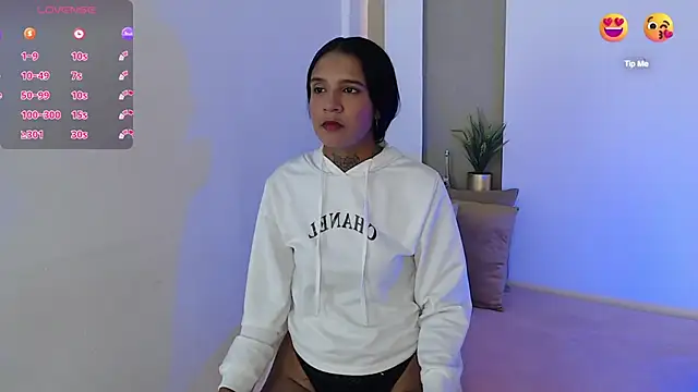 Glory girl online show from February 2, 10:53 pm