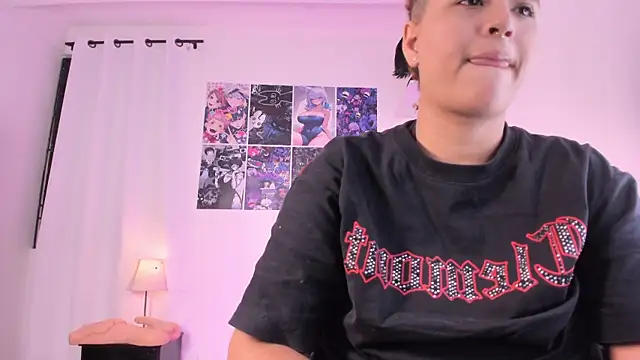 LiaaMoretzz online show from July 16, 4:09 am