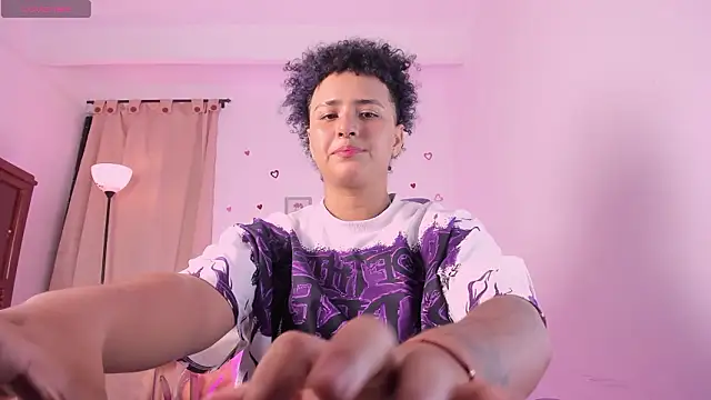 LiaaMoretzz online show from March 18, 2:26 am