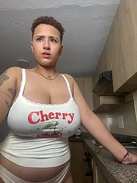 LiaaMoretzz online show from July 17, 2:53 am
