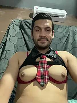 sissymetsmokr online show from June 30, 5:29 am