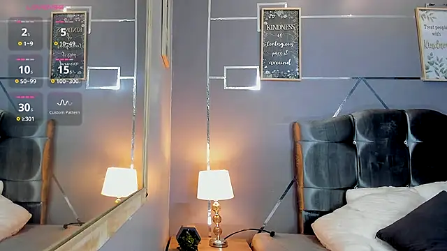 oliver mr  online show from November 7, 8:57 pm