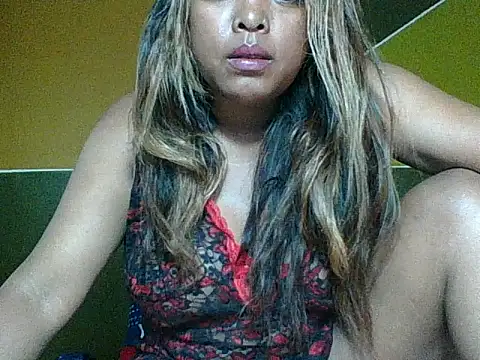 Snapshot of SEXY_METISE chatting on September 21, 11:04 am SEXY METISE online show from September 21, 11:04 am