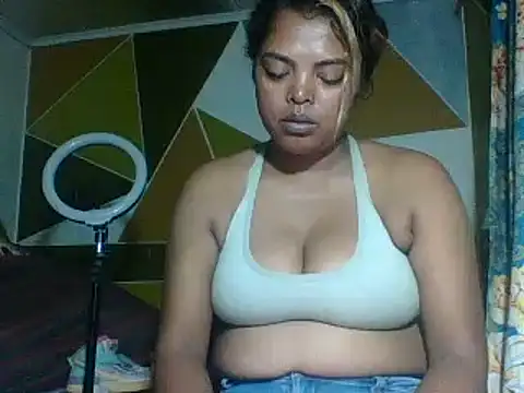 Snapshot of SEXY_METISE chatting on February 19, 8:41 pm SEXY METISE online show from February 19, 8:41 pm