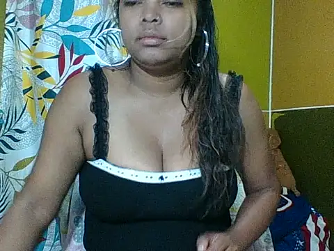 Snapshot of SEXY_METISE chatting on October 19, 2:14 am SEXY METISE online show from October 19, 2:14 am