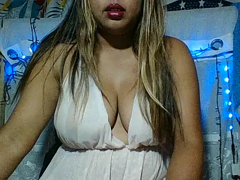 SEXY METISE online show from January 13, 11:30 pm