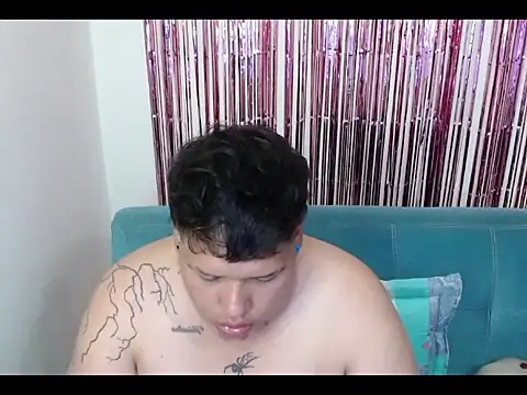 Yulian bigclit7 online show from January 10, 3:46 am