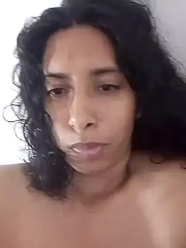 Snapshot of anitotori chatting on November 13, 2:37 am anitotori online show from November 13, 2:37 am