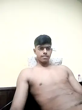 monster 33 online show from April 9, 7:47 am