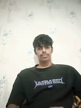 Snapshot of monster_33 chatting on June 2, 2:17 pm monster 33 online show from June 2, 2:17 pm