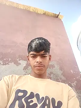 monster 33 online show from April 18, 2:47 am