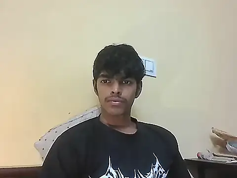 monster 33 online show from April 2, 7:48 am