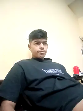 monster 33 online show from April 10, 5:14 am