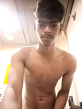 monster 33 online show from October 8, 10:10 pm