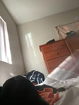 Snapshot of ditzycryztal chatting on March 1, 8:31 pm ditzycryztal online show from March 1, 8:31 pm