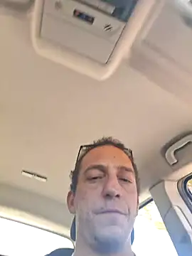 strangerwild online show from September 18, 12:19 pm