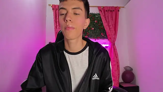 dylan 202520  online show from September 30, 11:38 am