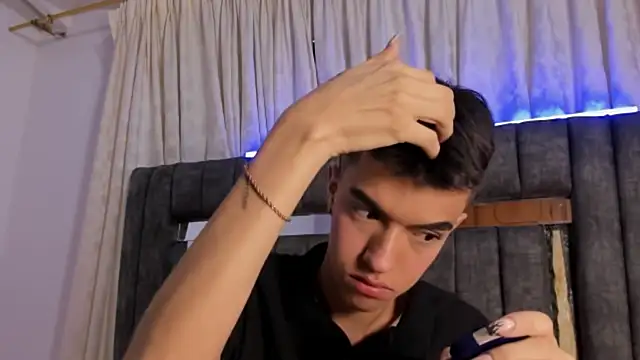 dylan 202520  online show from September 24, 11:28 am