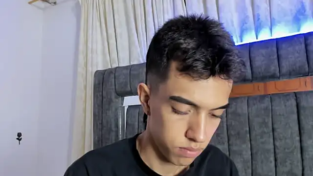 dylan 202520  online show from September 25, 11:27 am