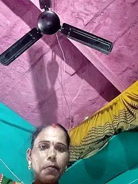 Pooja750 online show from October 25, 9:41 am