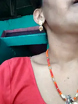 Pooja750 online show from November 23, 6:12 am