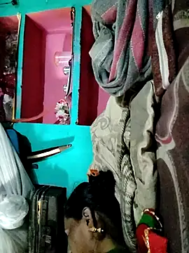 Pooja750 online show from October 8, 6:04 am