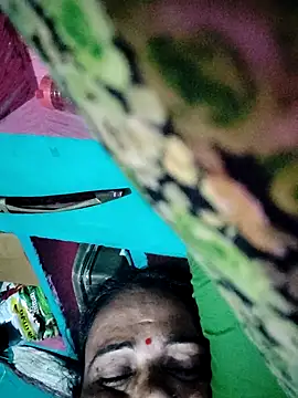 Pooja750 online show from November 11, 3:01 am