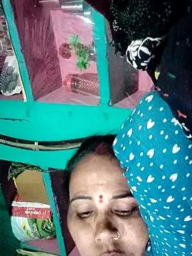 Pooja750 online show from December 5, 2:37 pm