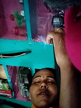 Pooja750 online show from April 3, 8:10 am