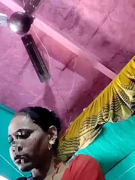 Pooja750 online show from November 17, 5:44 am