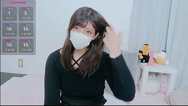 Snapshot of hinachuuu__D chatting on November 14, 5:11 am hinachuuu D online show from November 14, 5:11 am