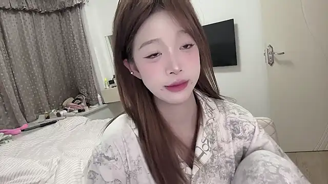 Snapshot of gentle-69 chatting on October 20, 11:00 am gentle-69 online show from October 20, 11:00 am