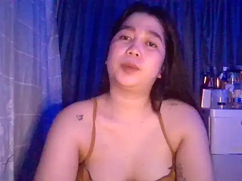 Snapshot of Asianhotskinny chatting on June 17, 4:50 pm Asianhotskinny online show from June 17, 4:50 pm