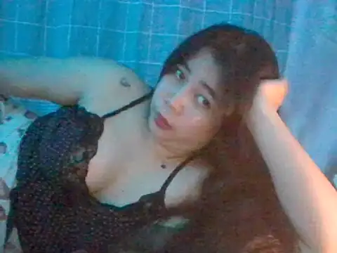 Asianhotskinny online show from July 4, 9:41 pm