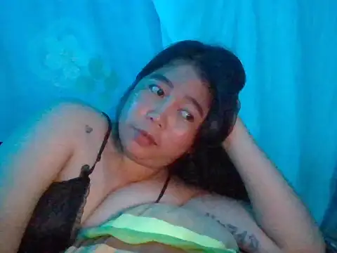 Asianhotskinny online show from July 28, 6:20 pm