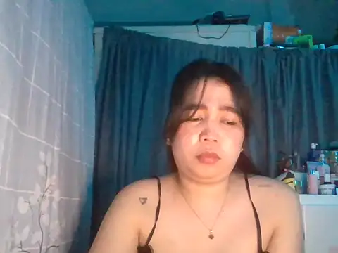 Asianhotskinny online show from June 30, 5:02 pm