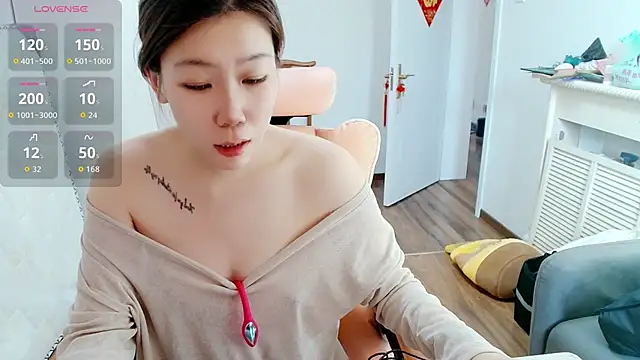 Annasweet- online show from November 27, 1:17 am