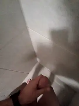 948197 online show from November 14, 3:37 pm