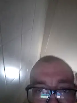 948197 online show from November 20, 8:04 am