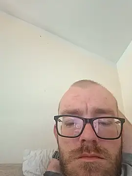 948197 online show from April 24, 8:16 am
