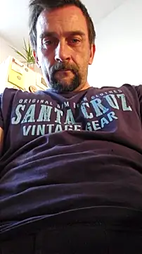 DeinSpielzeug online show from November 5, 7:00 am