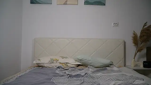 KaeliaScorch online show from September 29, 1:17 pm