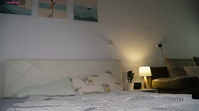 KaeliaScorch online show from October 3, 12:06 pm