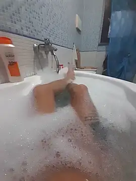 gigilola84 online show from October 21, 4:17 pm