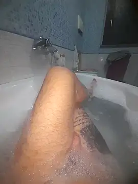 gigilola84 online show from December 4, 4:39 pm