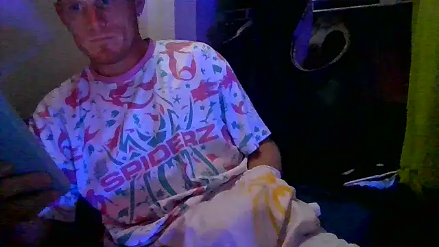 Snapshot of BawledTimeout chatting on October 1, 2:06 am BawledTimeout online show from October 1, 2:06 am