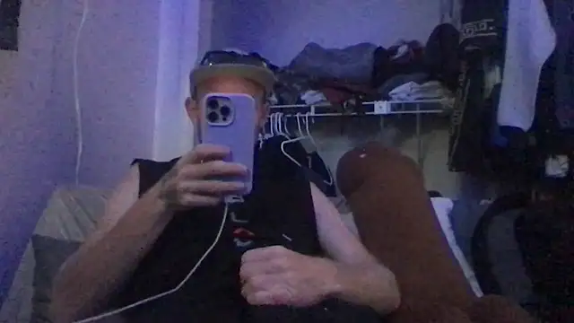 Snapshot of BawledTimeout chatting on October 10, 1:39 am BawledTimeout online show from October 10, 1:39 am